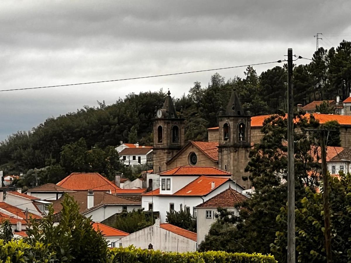 Casa Da Vila - Apartamento Duplex Alpedrinha エクステリア 写真
