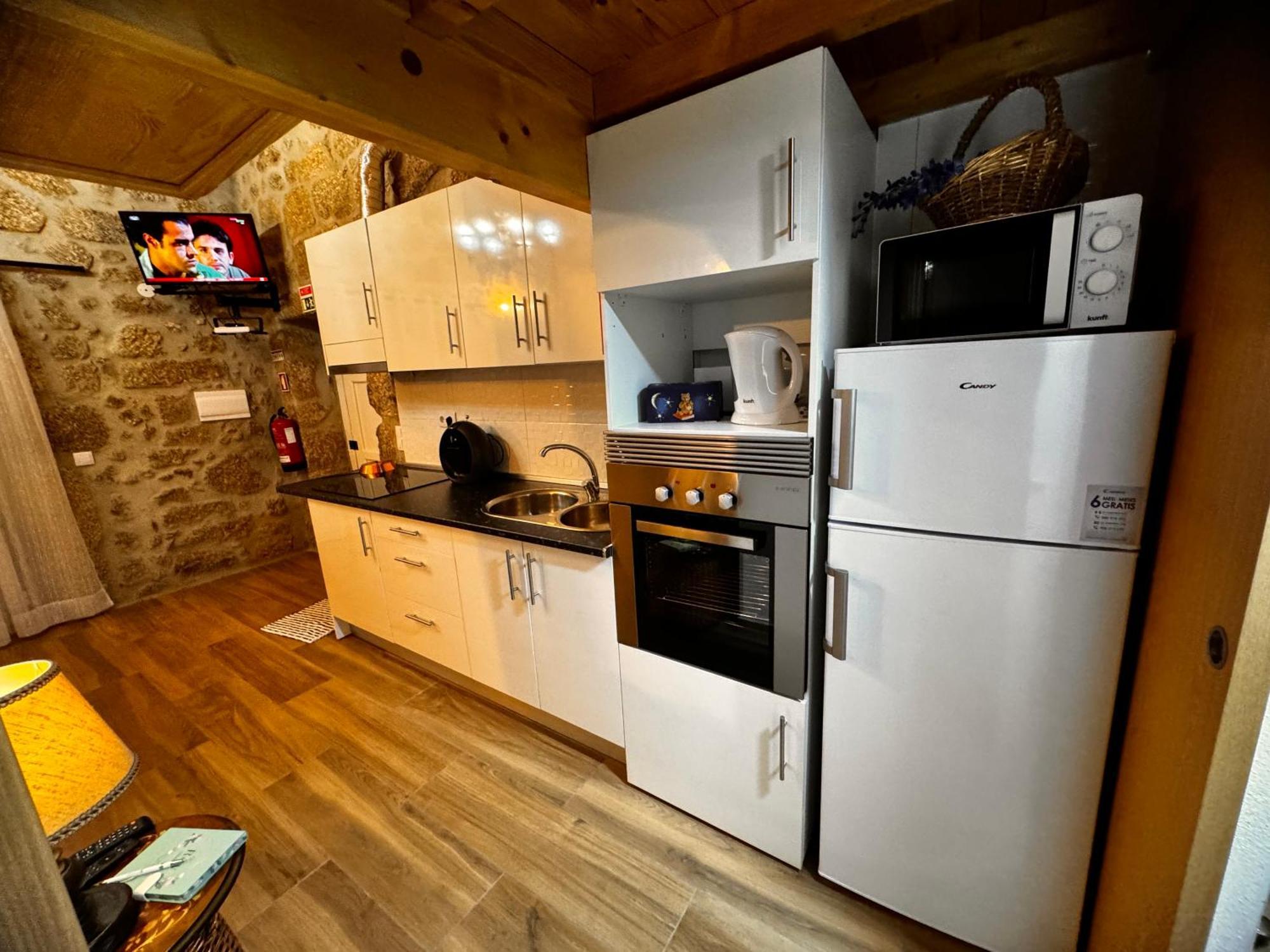 Casa Da Vila - Apartamento Duplex Alpedrinha エクステリア 写真
